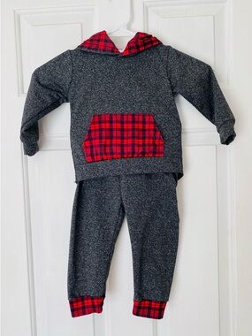 Amazon Kids Gray Hoodie & Jogger Set with Red Plaid Accents